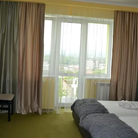 بيت ضيافة At Lesya Ukrainka 3*