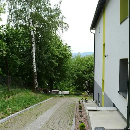 At Lesya Ukrainka بيت ضيافة